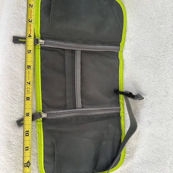 Travelon Tech Accessory Organizer - Picture 7 of 10